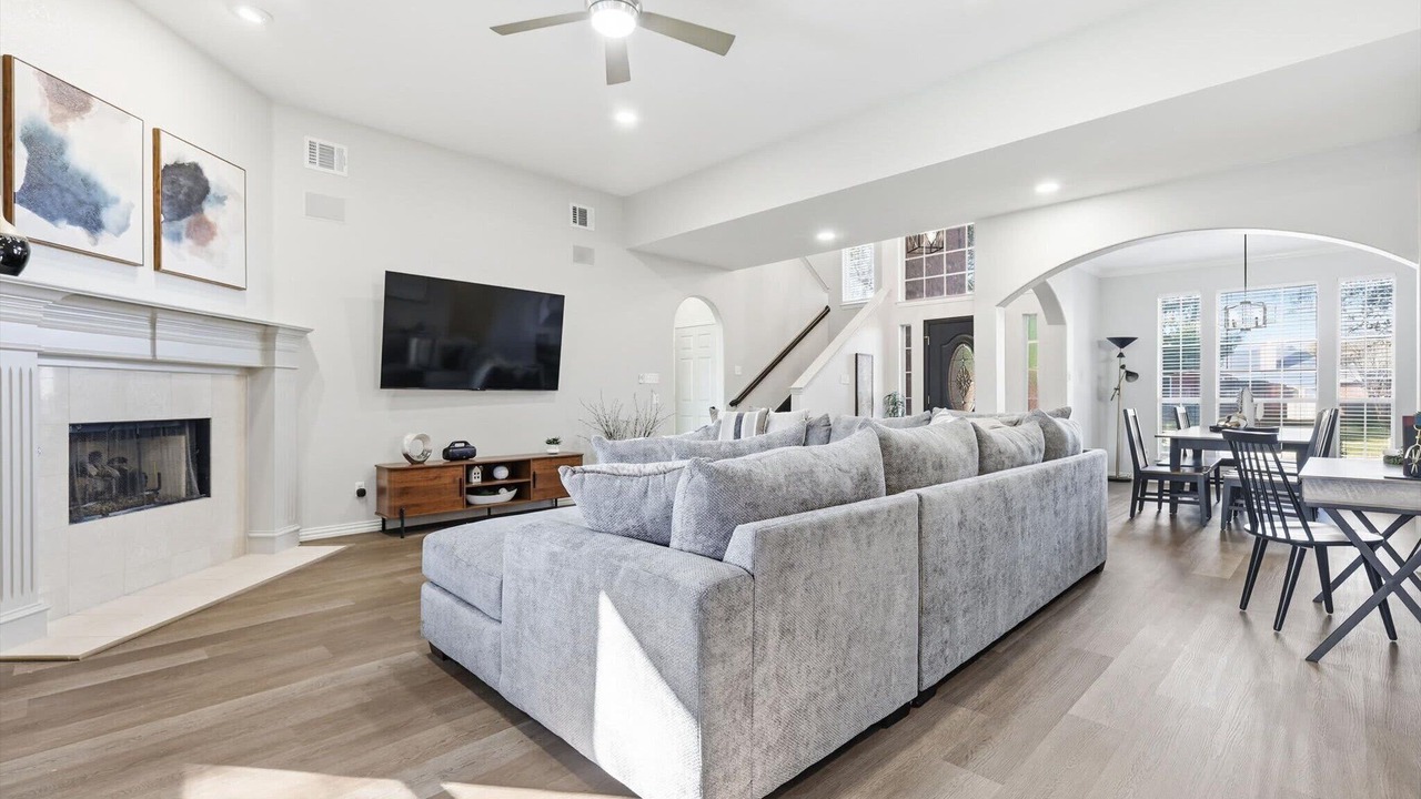 Photo of Livingroom in Lewisville