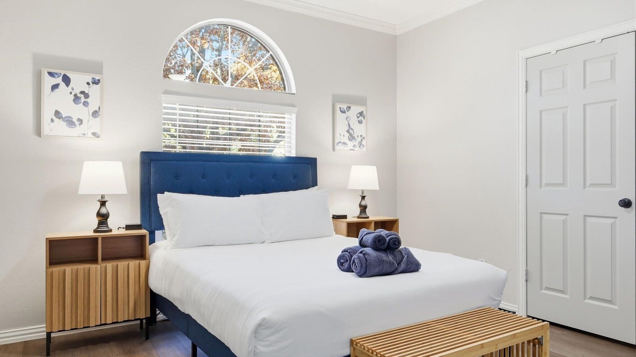 Photo of Bedroom in Lewisville