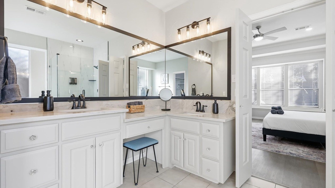 Photo of Bathroom in Lewisville