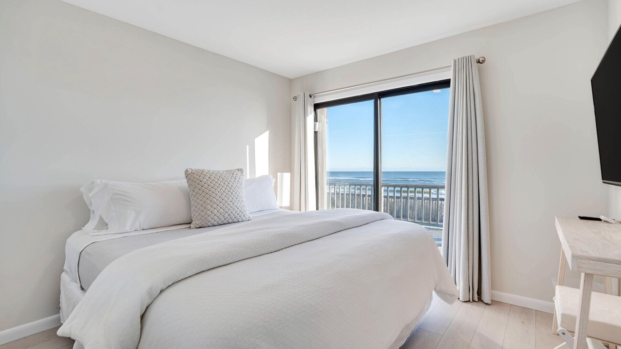 Photo of Bedroom in Hampton Bays