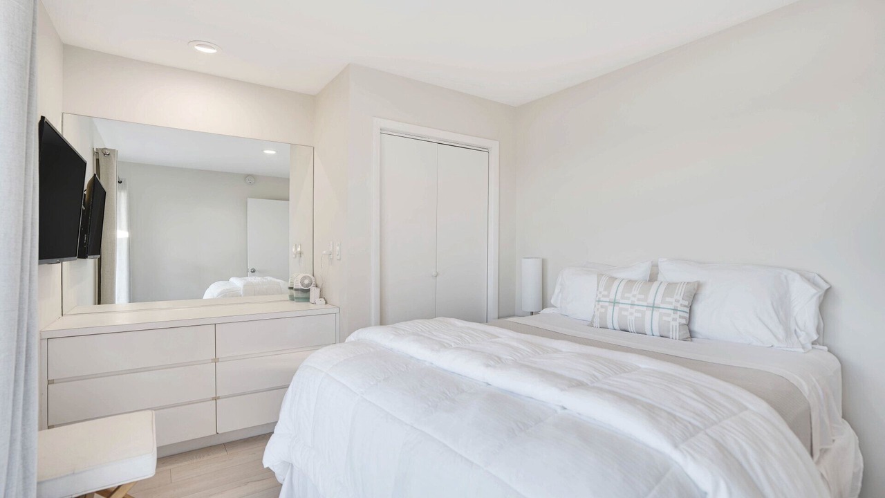 Photo of Bedroom in Hampton Bays