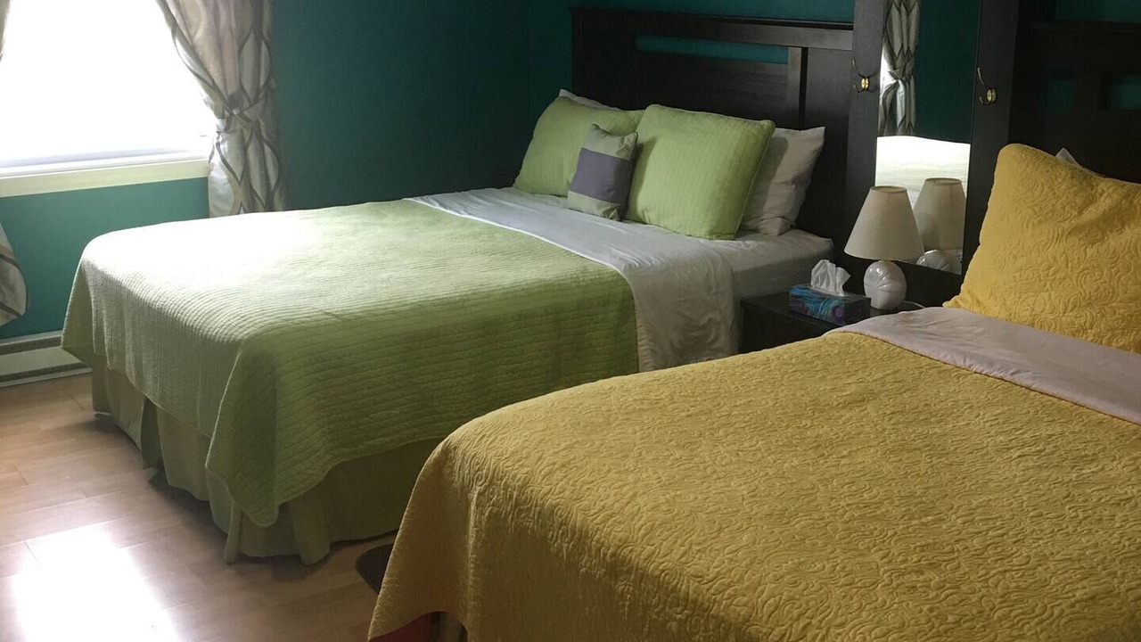 Photo of Bedroom in Isle aux Coudres