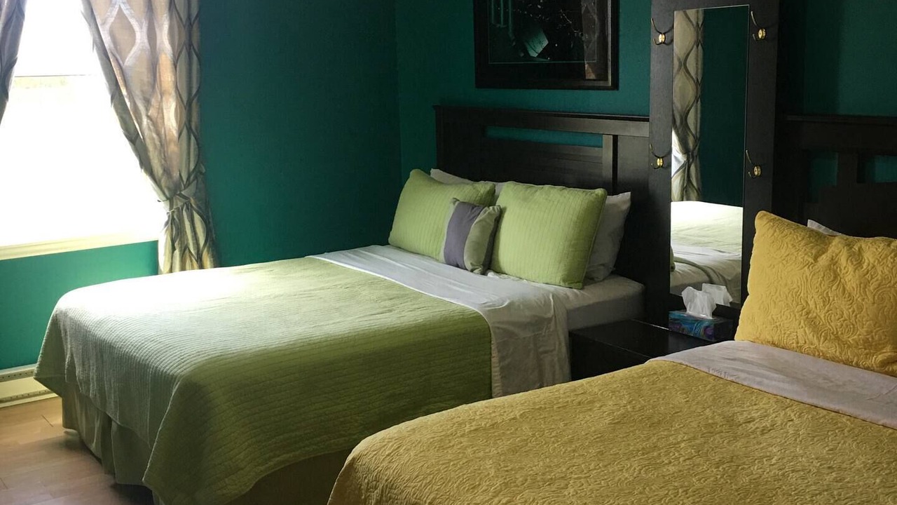 Photo of Bedroom in Isle aux Coudres
