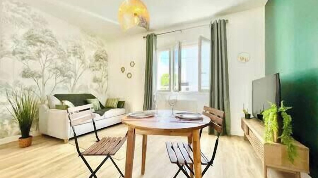 Photo of Livingroom in Saint-Nazaire