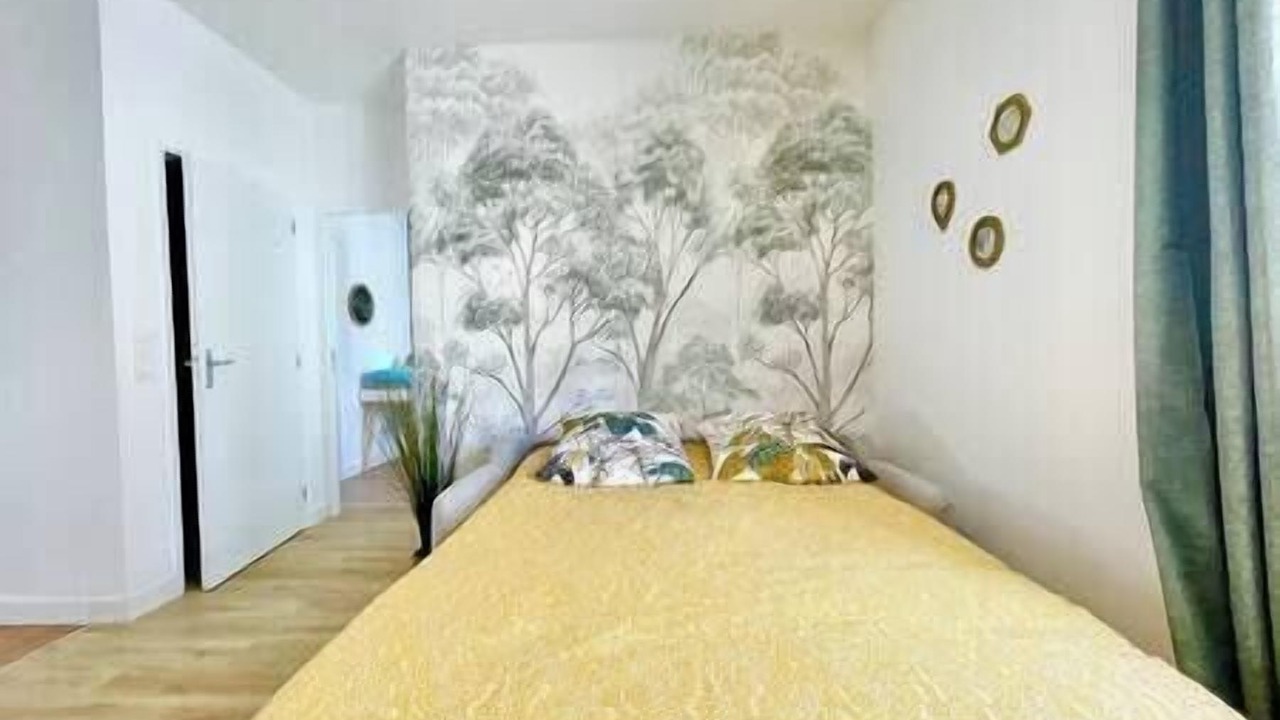 Photo of Bedroom in Saint-Nazaire