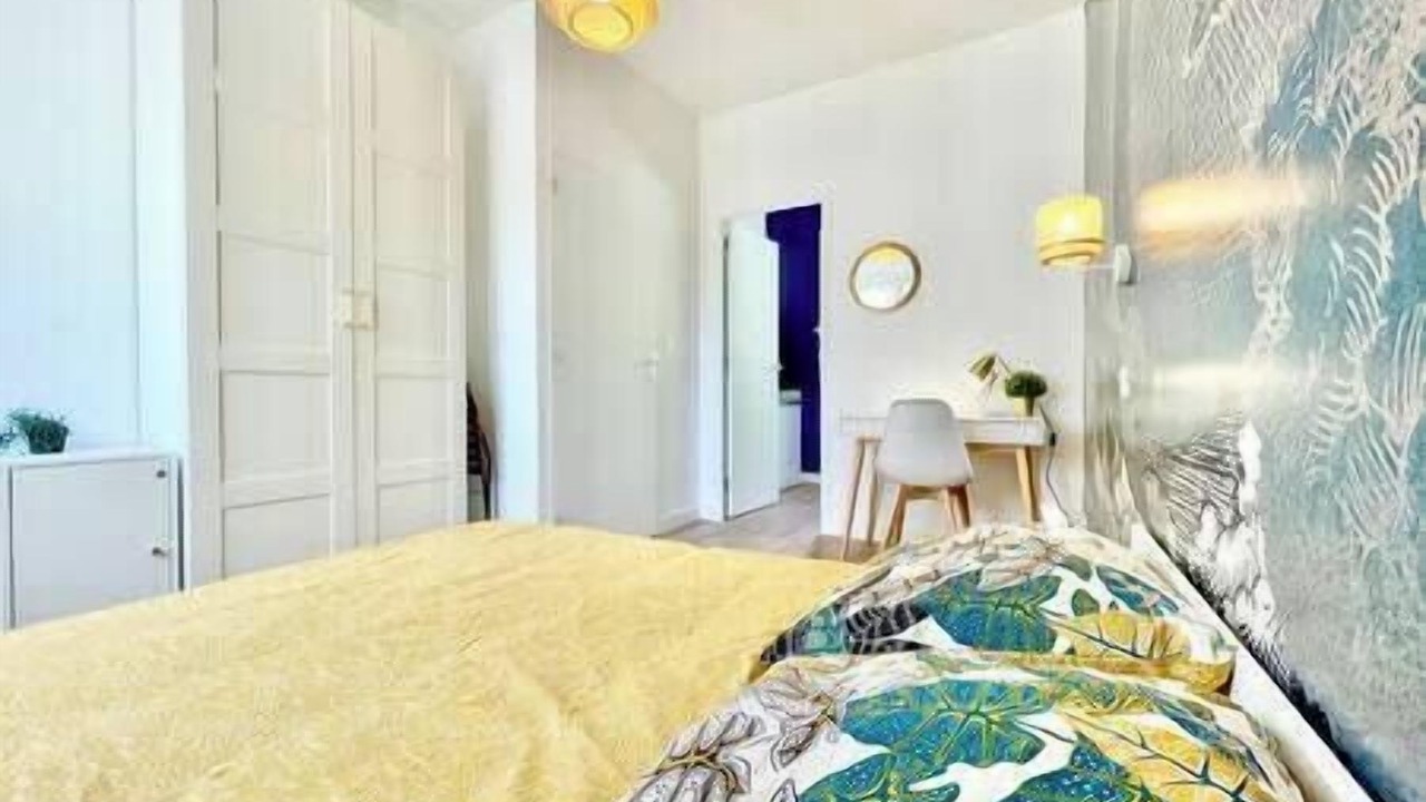 Photo of Bedroom in Saint-Nazaire