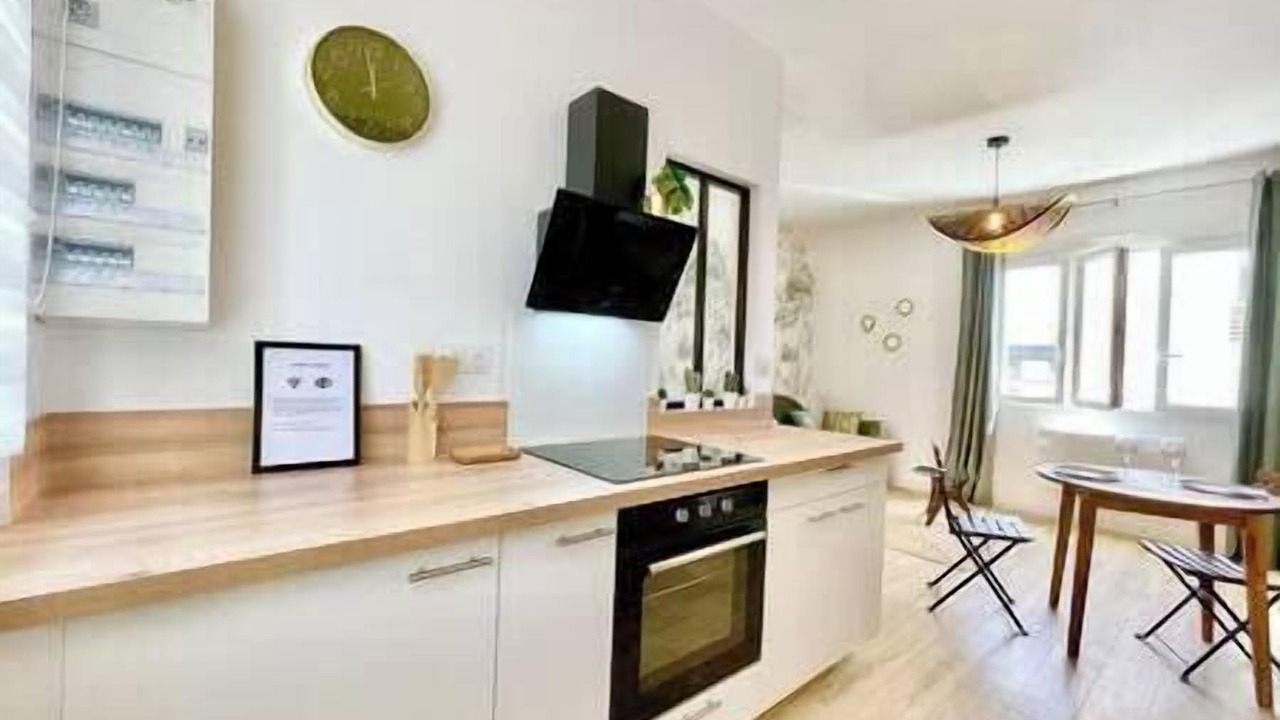 Photo of Kitchen in Saint-Nazaire