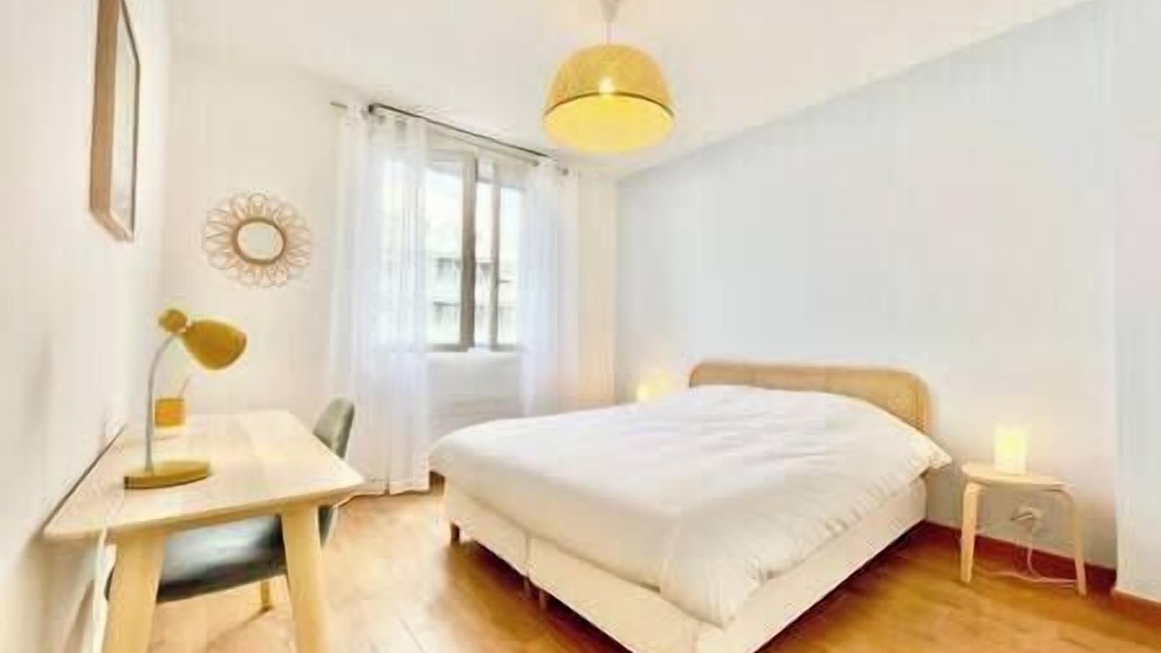 Photo of Bedroom in Saint-Nazaire
