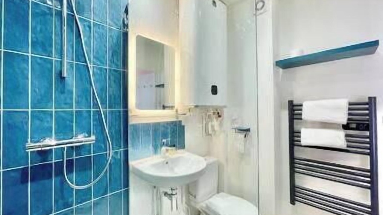 Photo of Bathroom in Saint-Nazaire