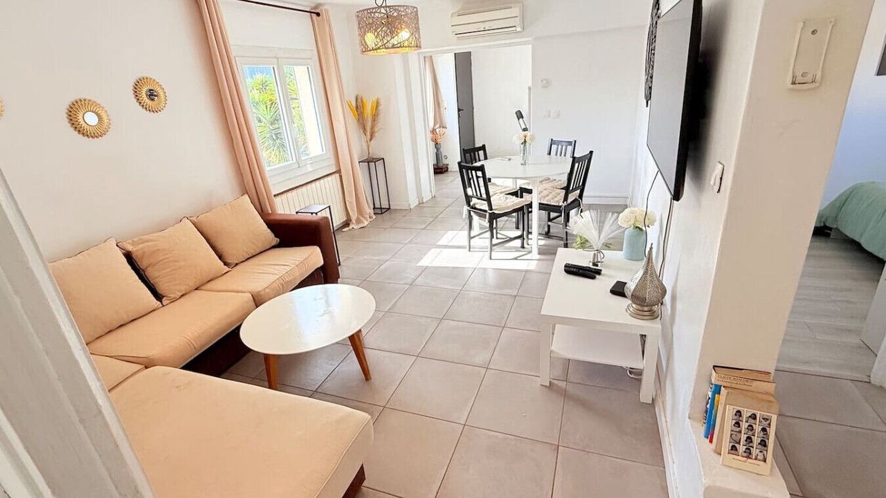 Photo of Livingroom in Estanove