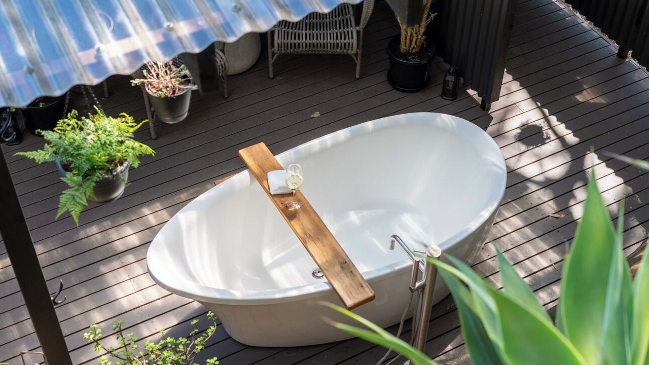 Photo of Outdoor in Tascott