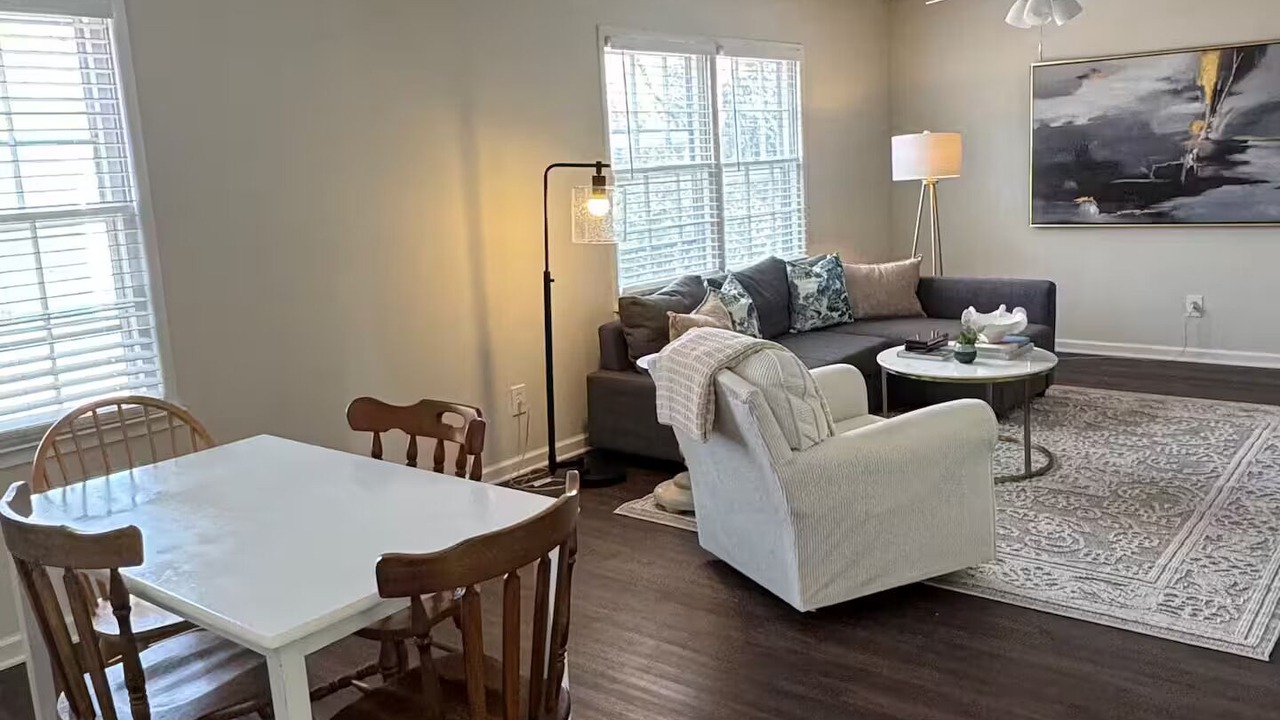 Photo of Livingroom in Greensboro