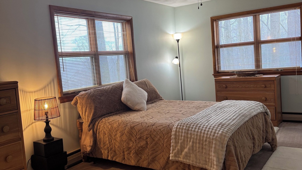 Photo of Bedroom in Hidden Valley