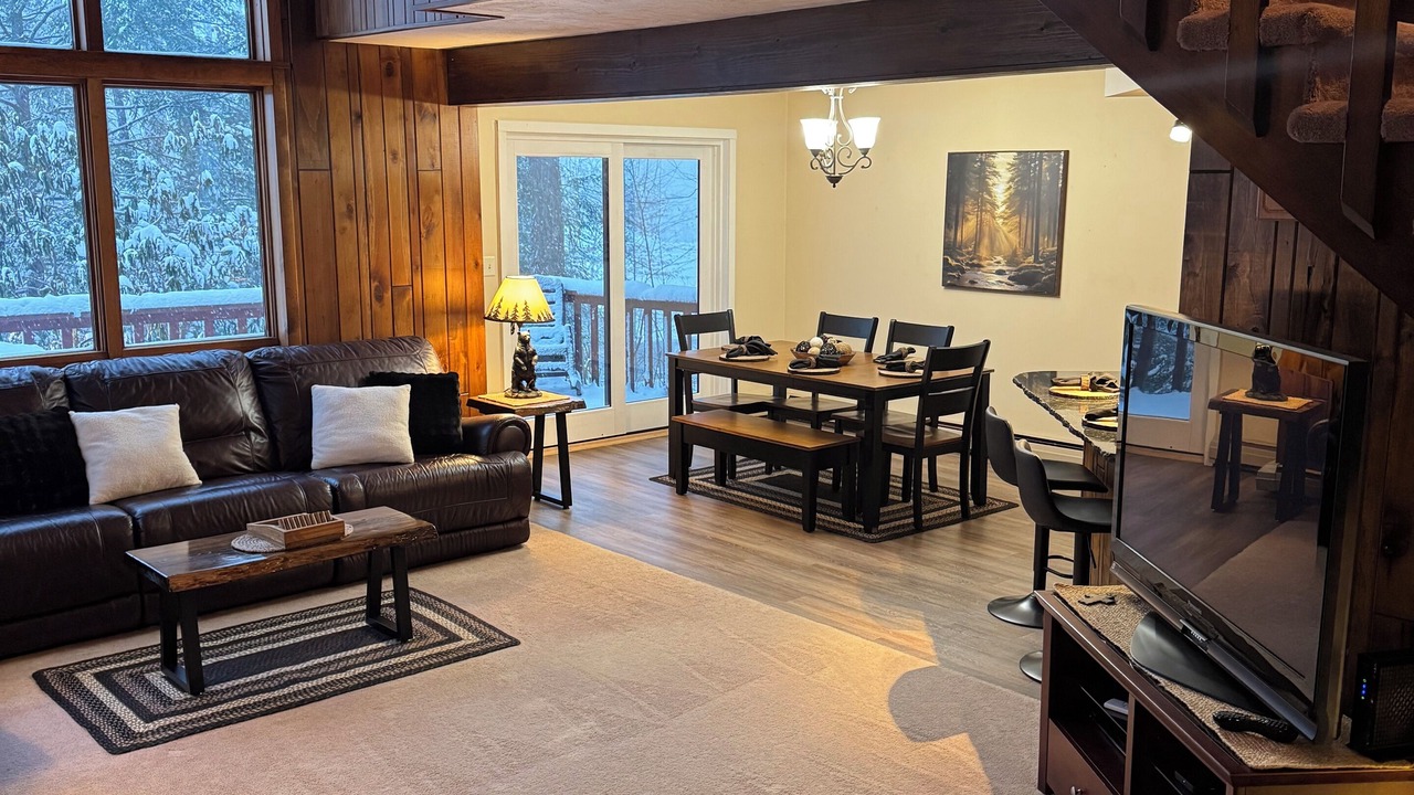 Photo of Livingroom in Hidden Valley