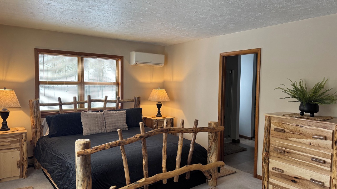 Photo of Bedroom in Hidden Valley