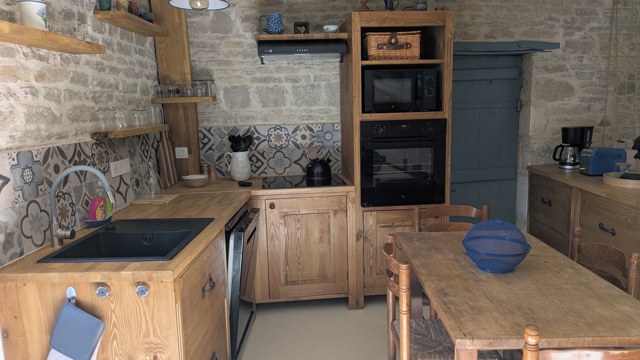 Photo of Kitchen in Saint-Hilaire-la-Palud