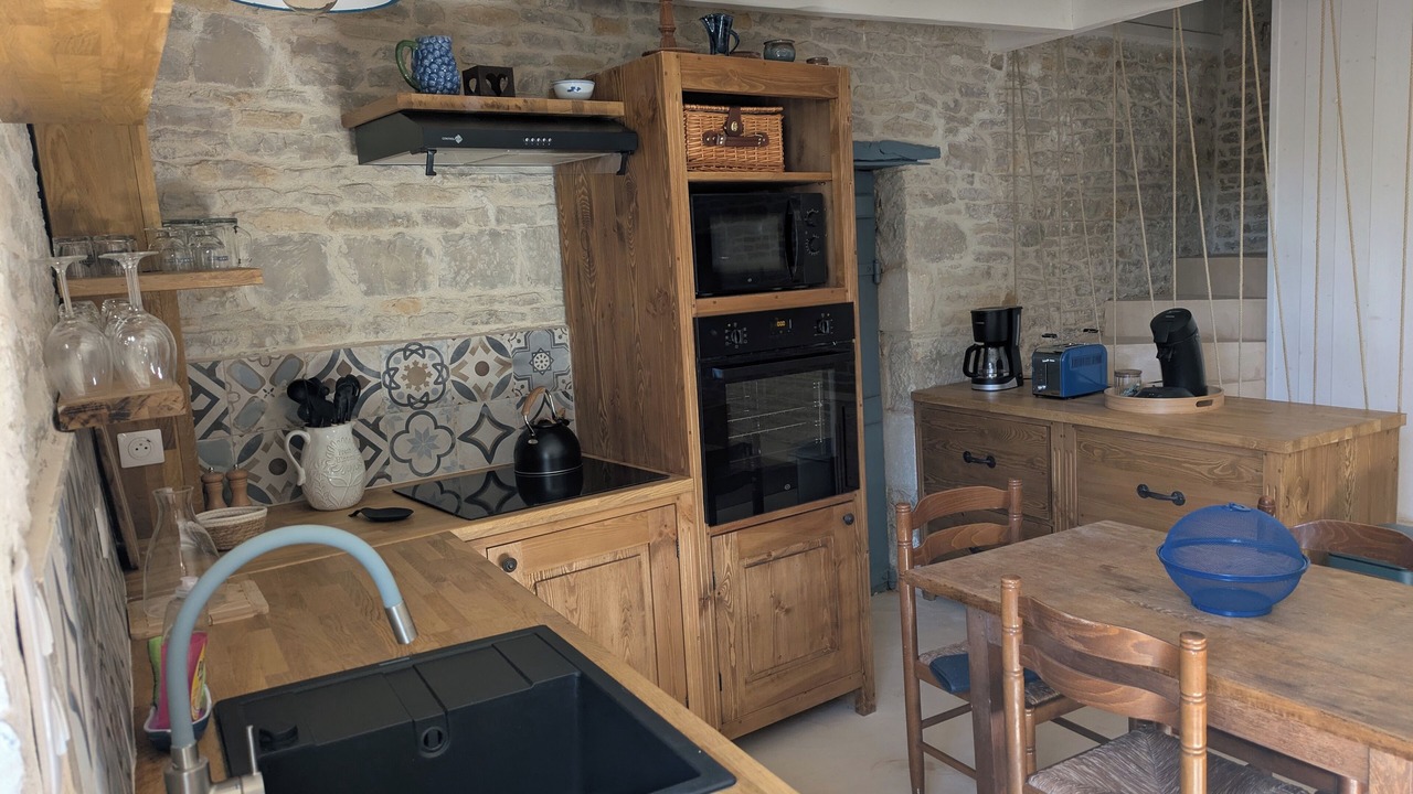 Photo of Kitchen in Saint-Hilaire-la-Palud