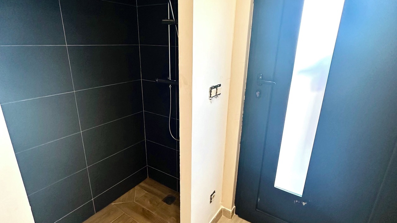 Photo of Bathroom in Bouc-Bel-Air