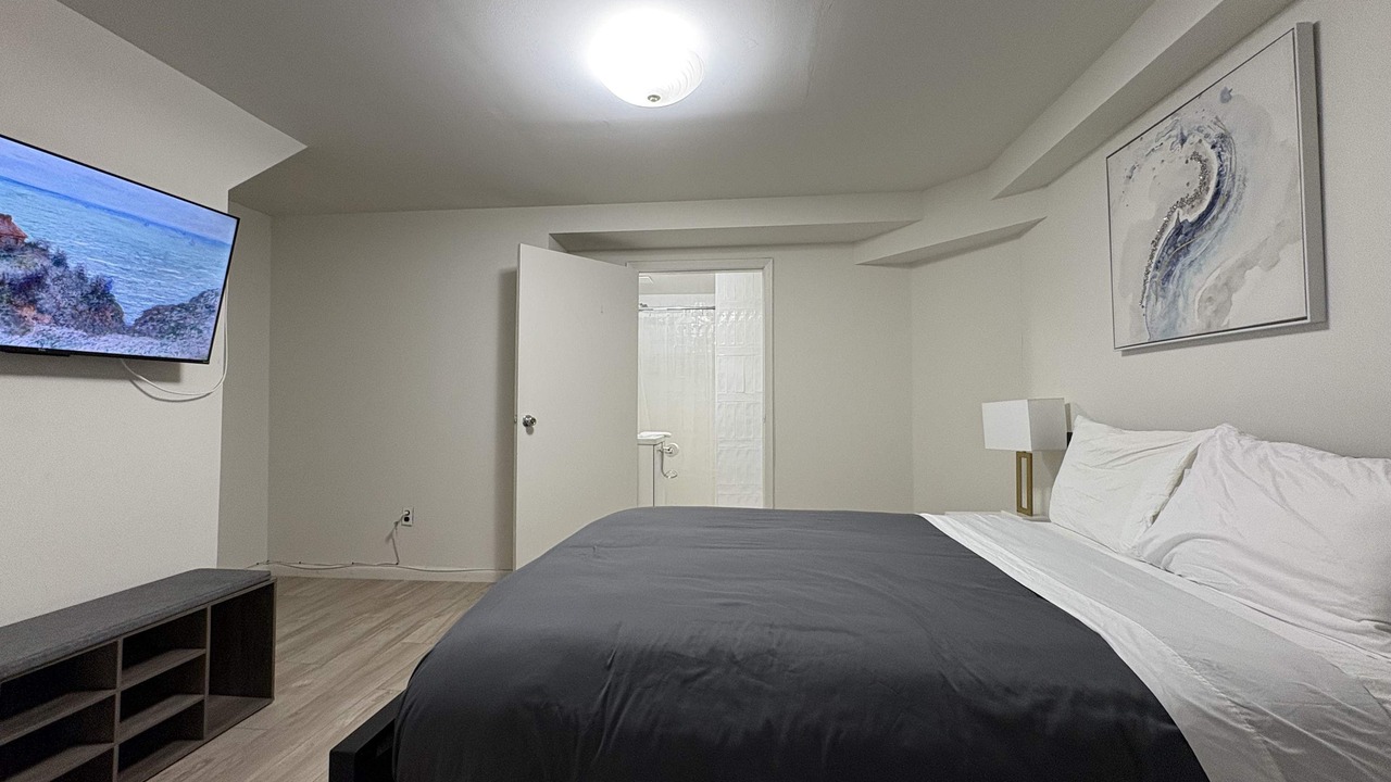 Photo of Bedroom in Bloomingdale