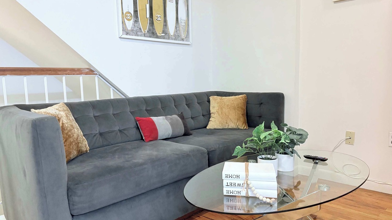 Photo of Livingroom in Bloomingdale