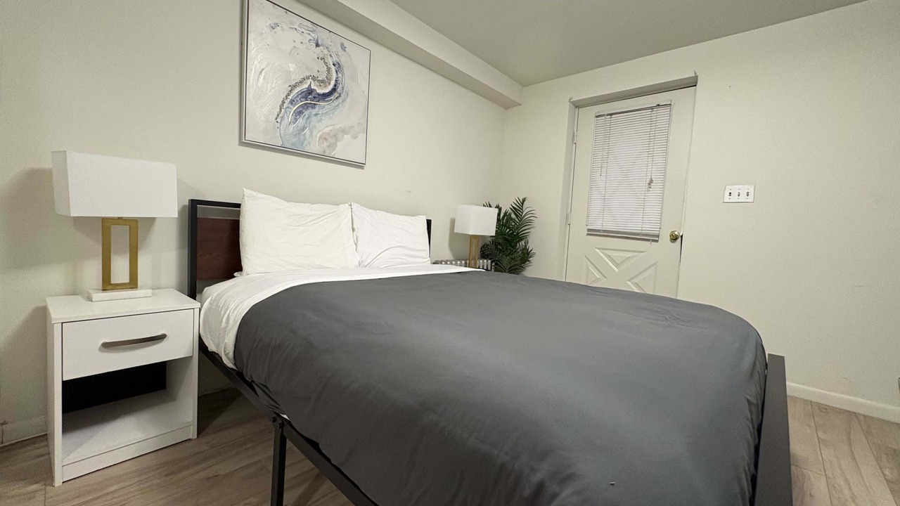 Photo of Bedroom in Bloomingdale