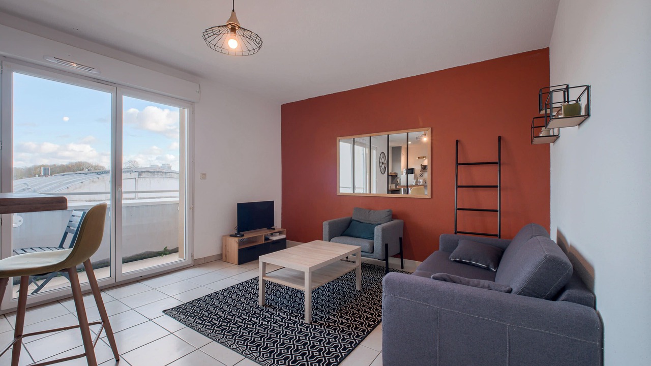 Photo of Livingroom in Laval