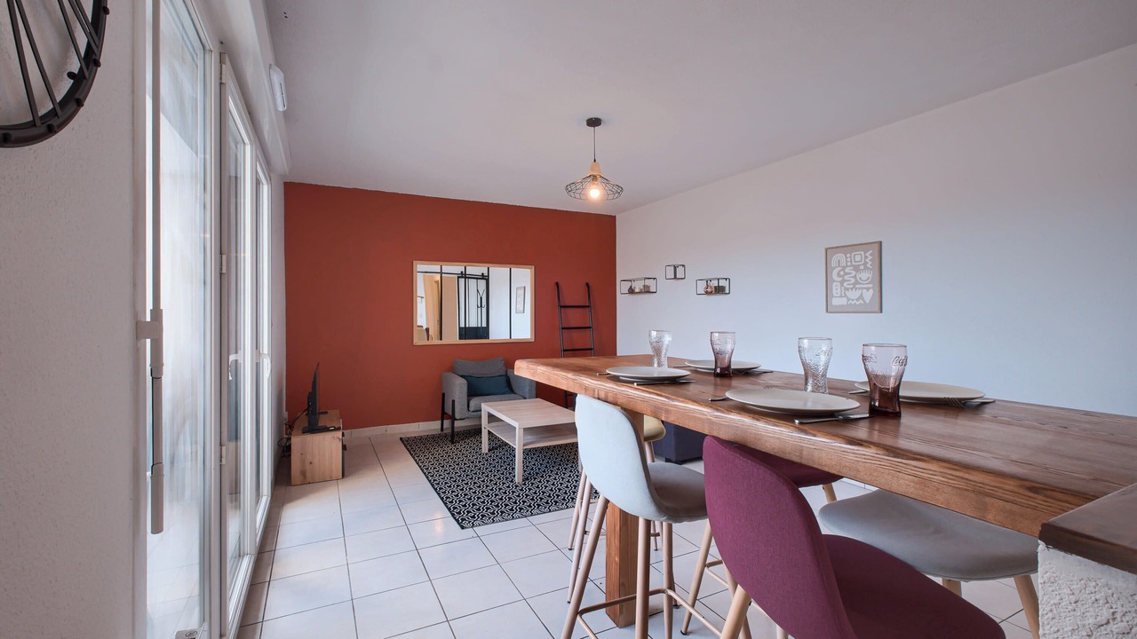 Photo of Others in Laval