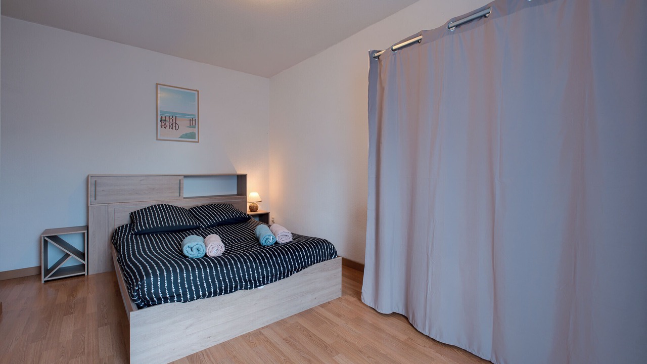 Photo of Bedroom in Laval