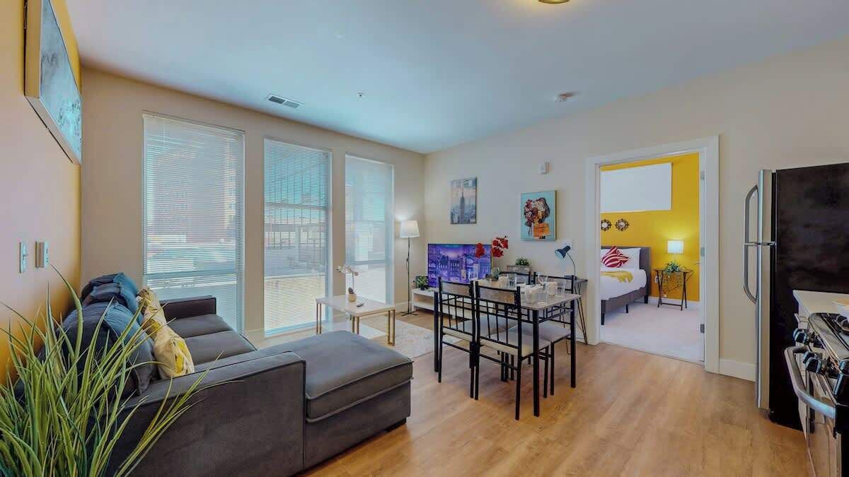 Photo of Livingroom in Downtown