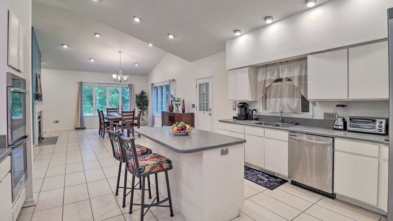 Photo of Others in Dover