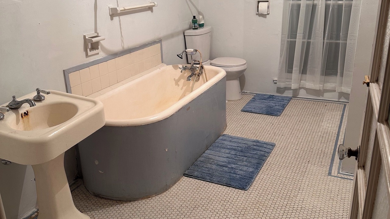 Photo of Bathroom in Amistad National Recreational Area