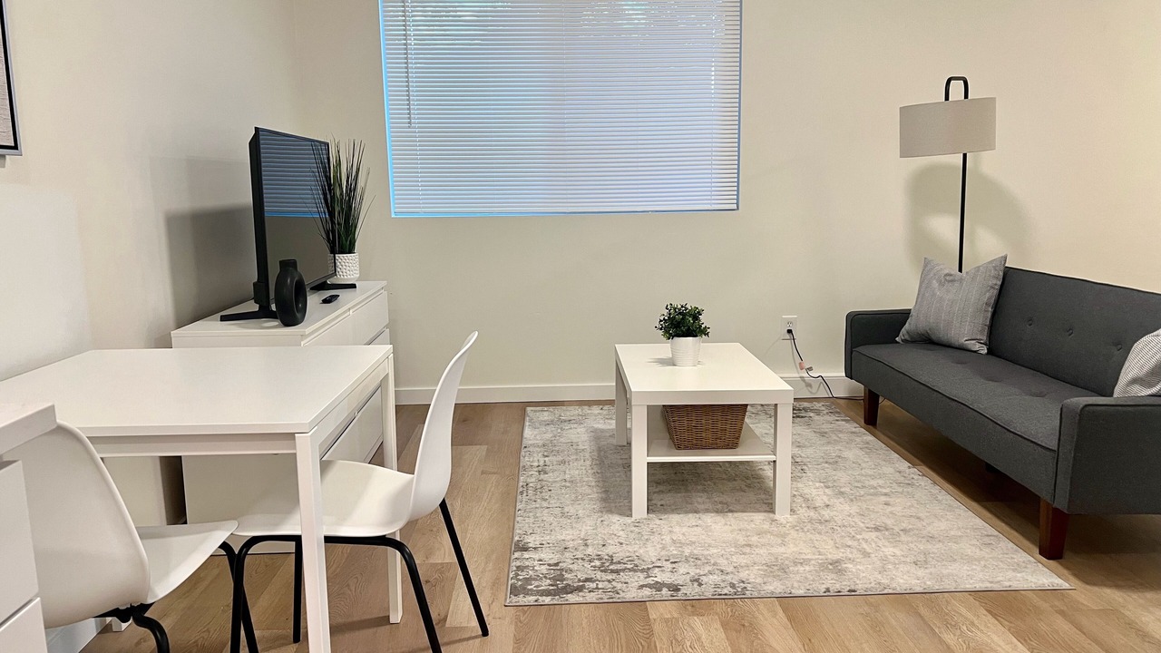 Photo of Bedroom in White Center