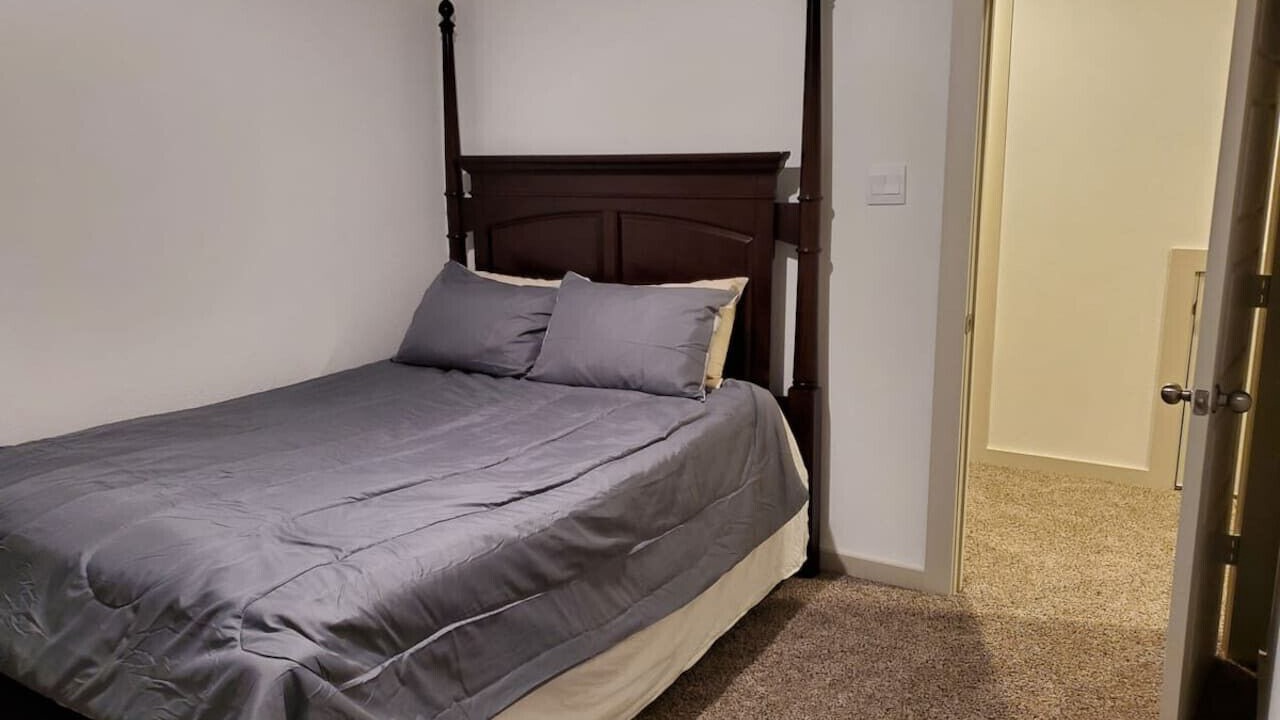 Photo of Bedroom in Iowa Colony
