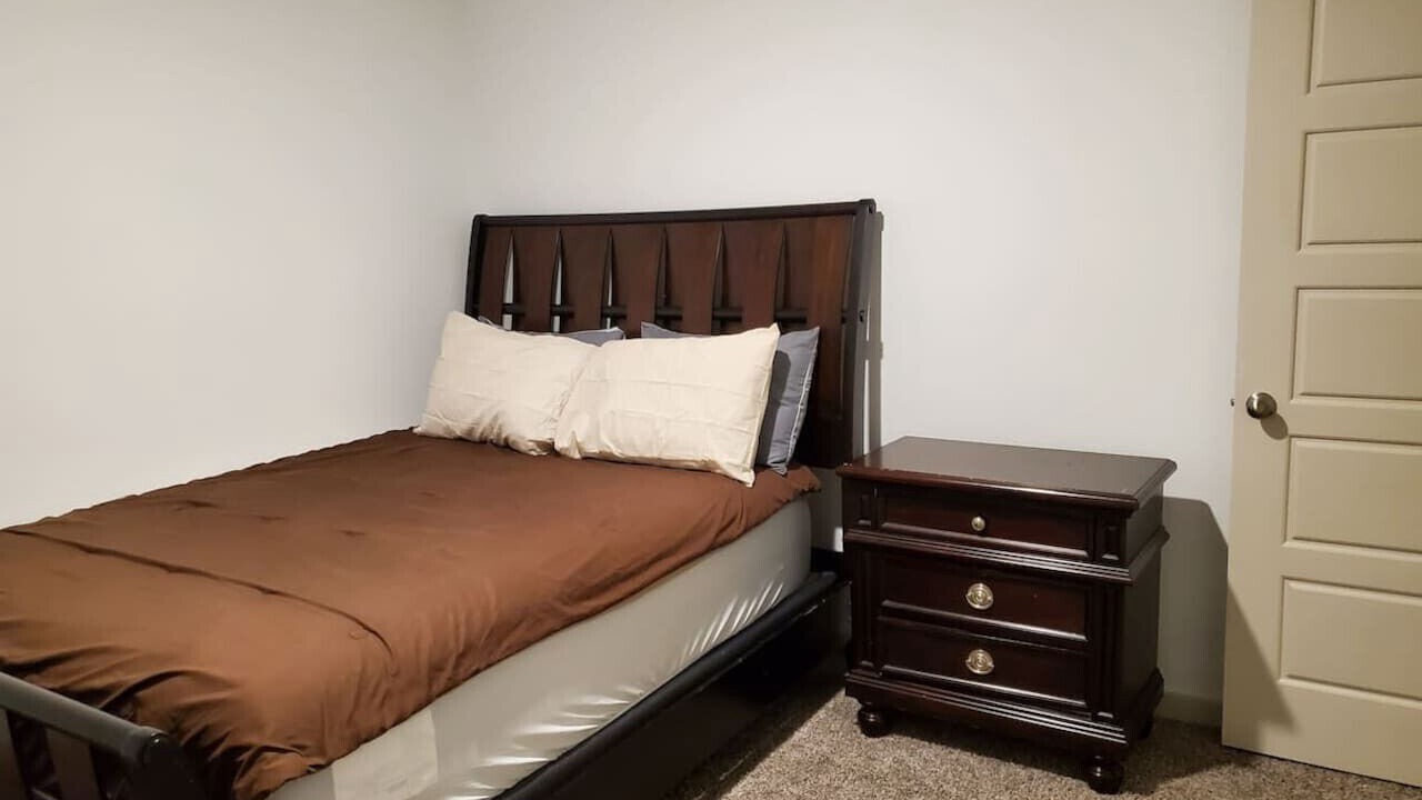 Photo of Bedroom in Iowa Colony