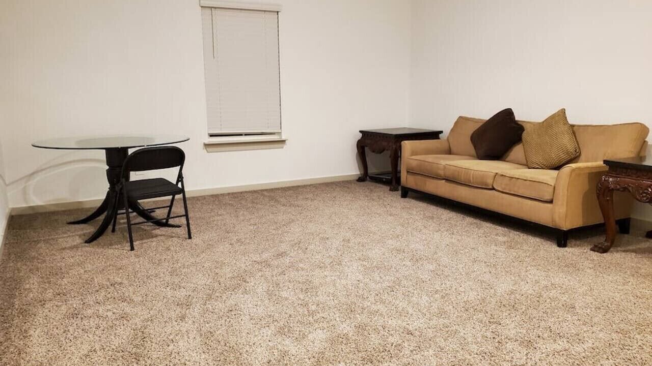 Photo of Livingroom in Iowa Colony