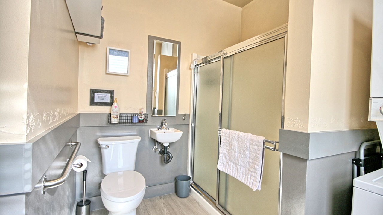 Photo of Bathroom in Jacksonville