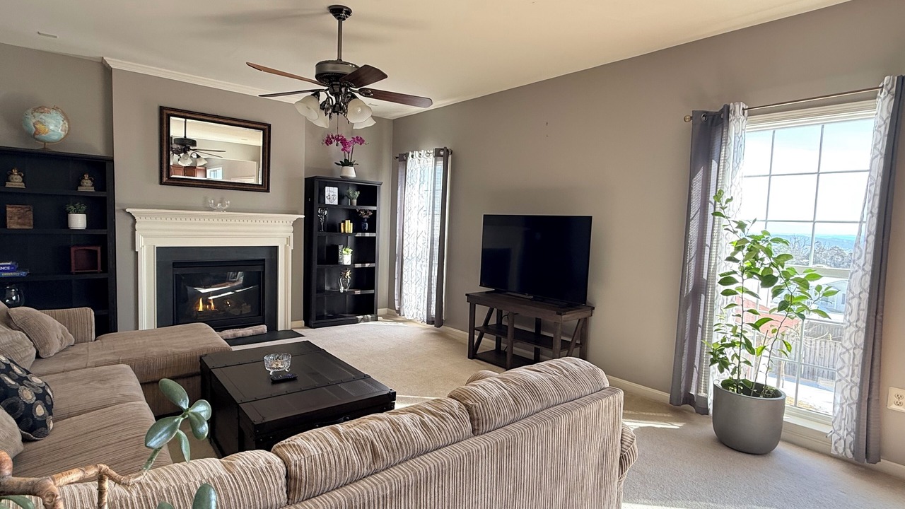 Photo of Livingroom in Strasburg