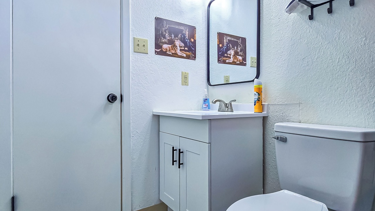 Photo of Bathroom in Eagle Pass