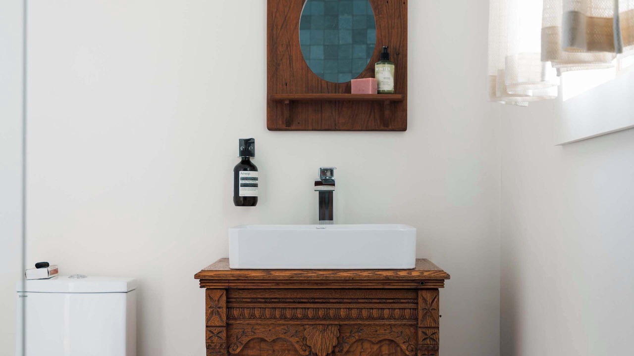 Photo of Bathroom in Alleyn-et-Cawood
