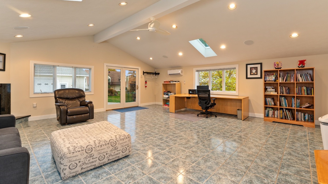 Photo of Bedroom in Town of Varick