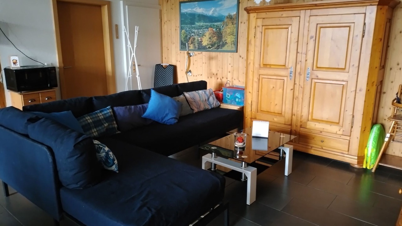 Photo of Livingroom in Sins