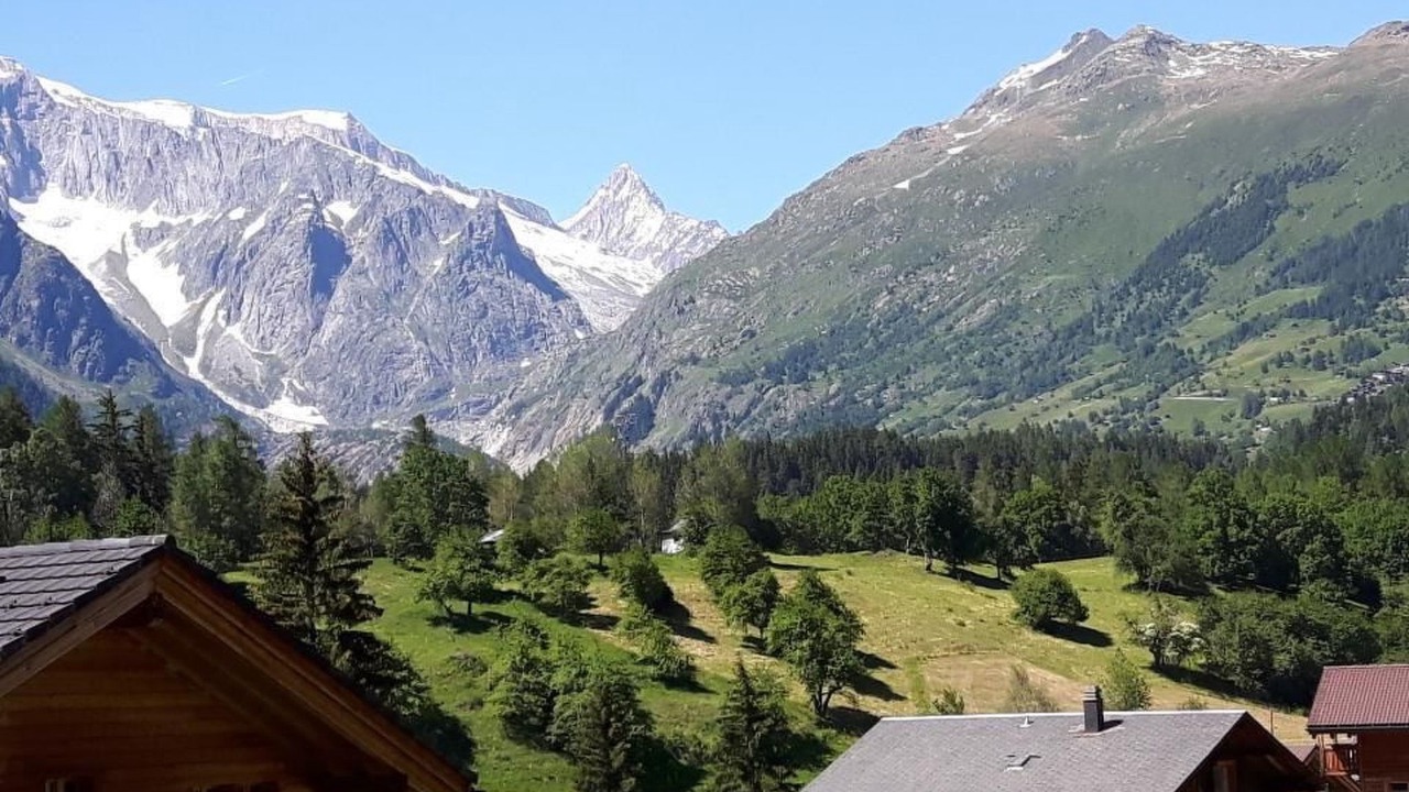Photo of Outdoor in Ernen