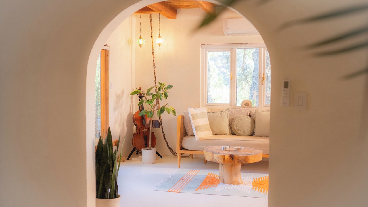 Photo of Livingroom in Topanga