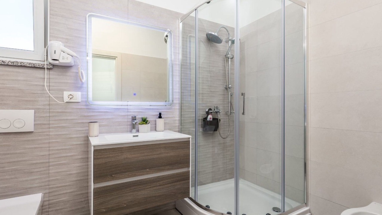 Photo of Bathroom in Sarsoni