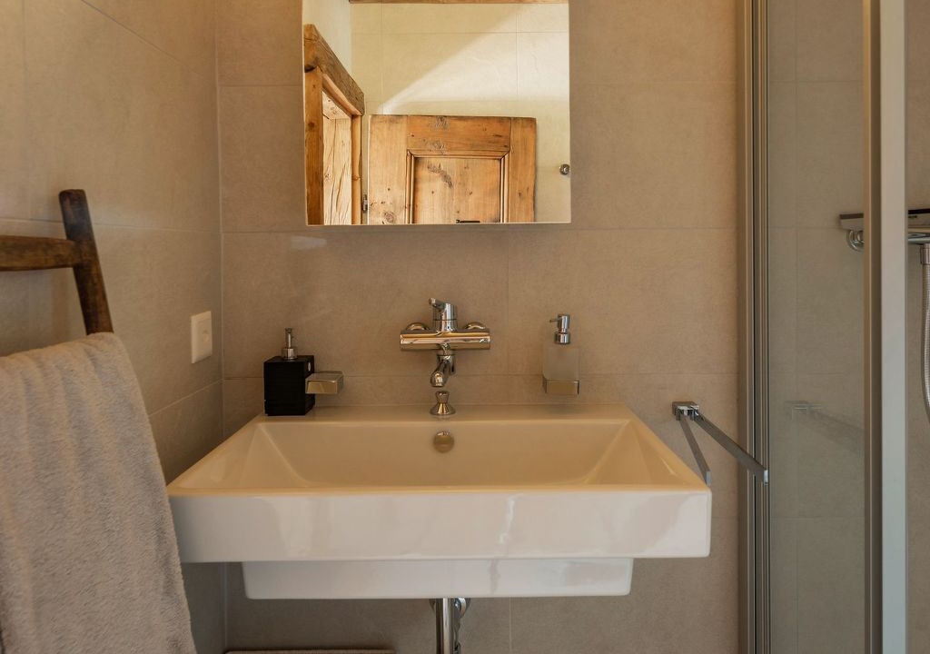 Photo of Bathroom in Sarn