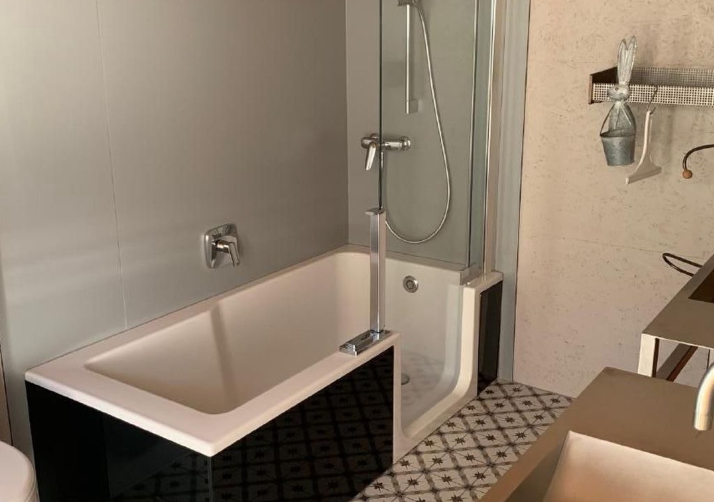 Photo of Bathroom in Neckertal