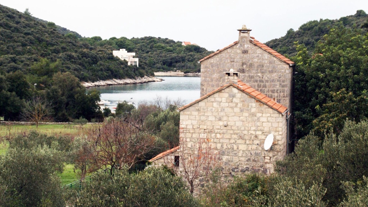 Photo of Others in Cove Tri Zala (Zrnovo)