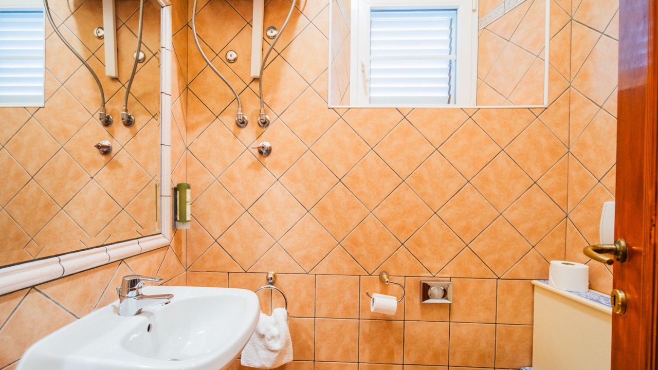 Photo of Bathroom in Cilipi