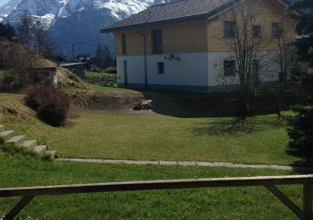 Photo of Outdoor in Graechen