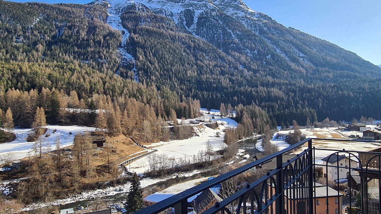 Photo of Outdoor in Lavin